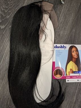 Dashly Black Lace Front Human-Look Wig